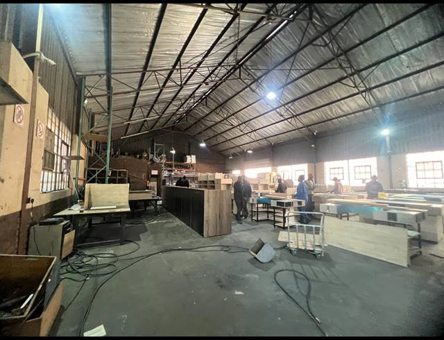 672M² FACTORY TO LET IN ALRODE